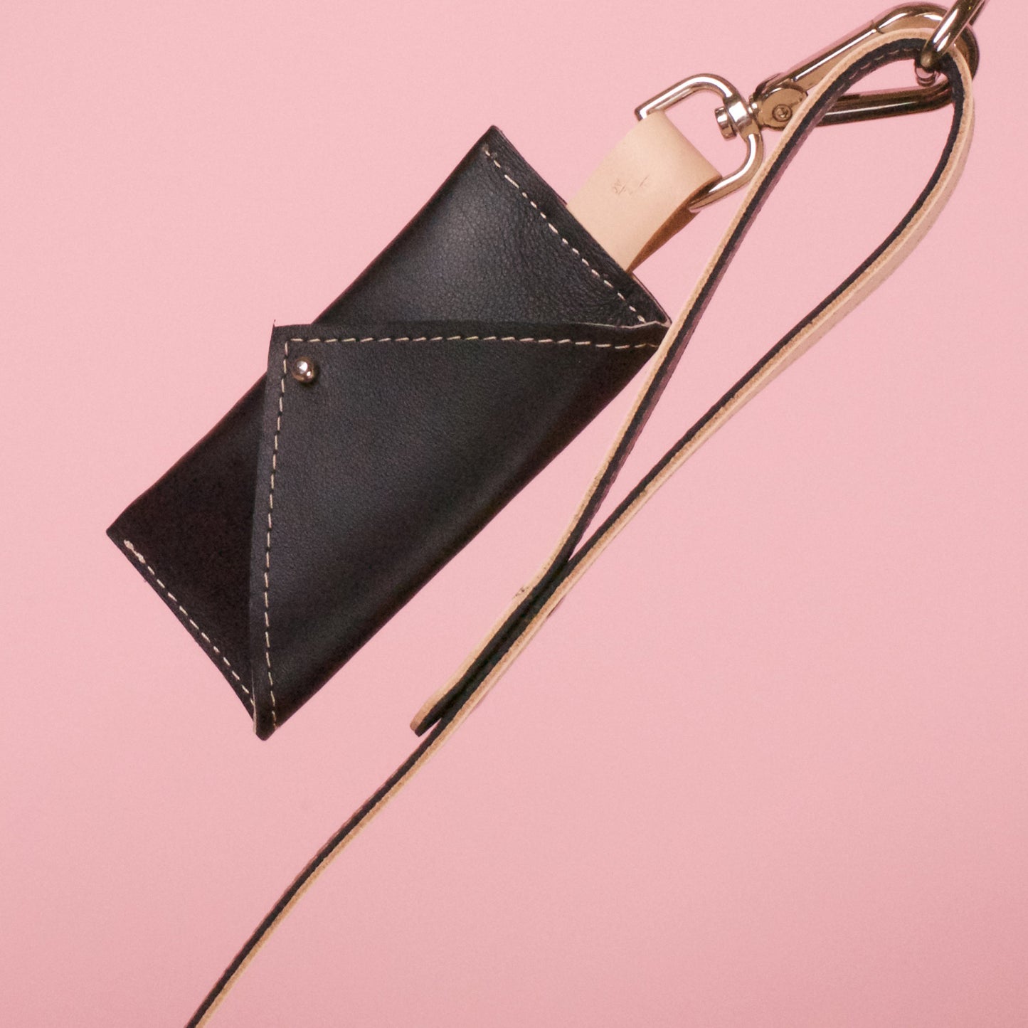 Simple Leash- for taller dogs and those who prefer to keep their dogs closer