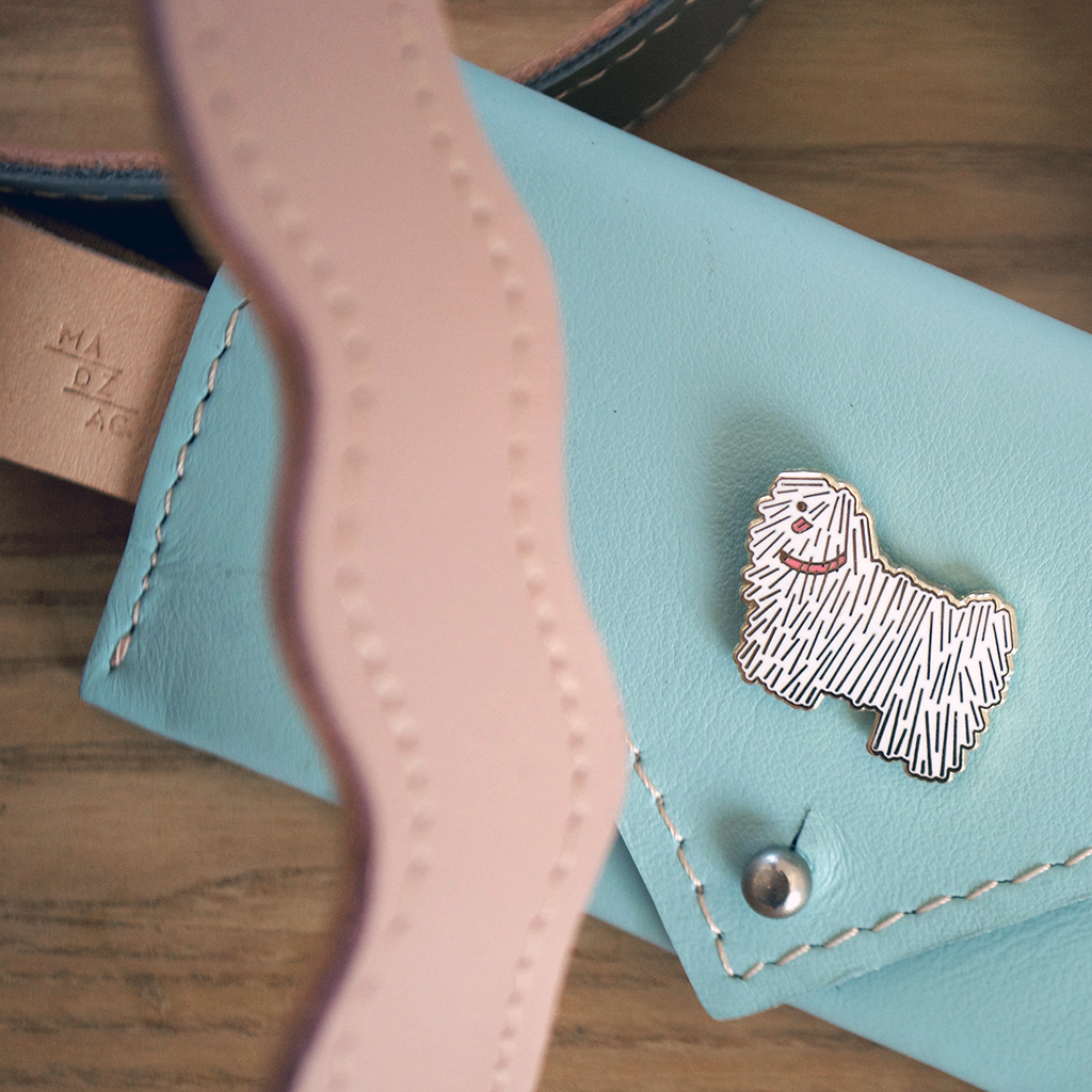 Madzag X Olovka Enamel Pin Collection