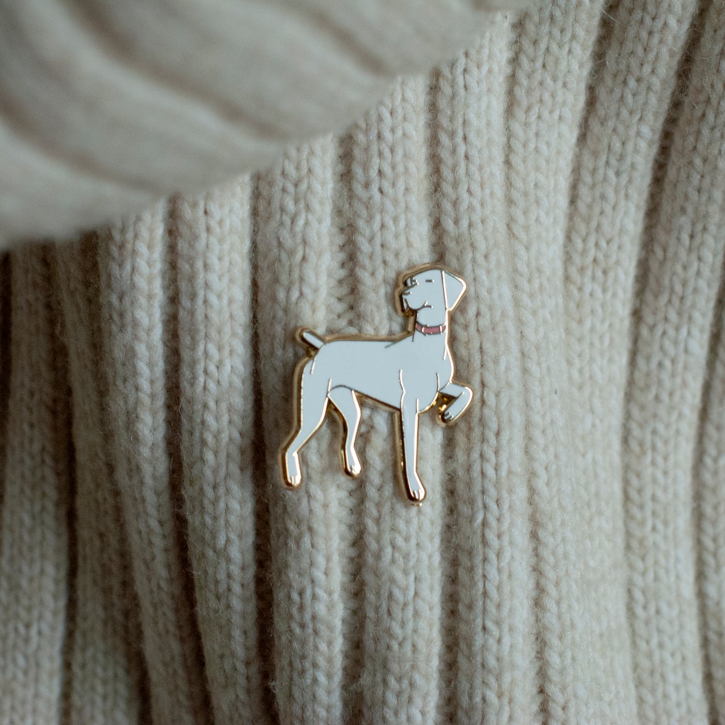 Madzag X Olovka Enamel Pin Collection